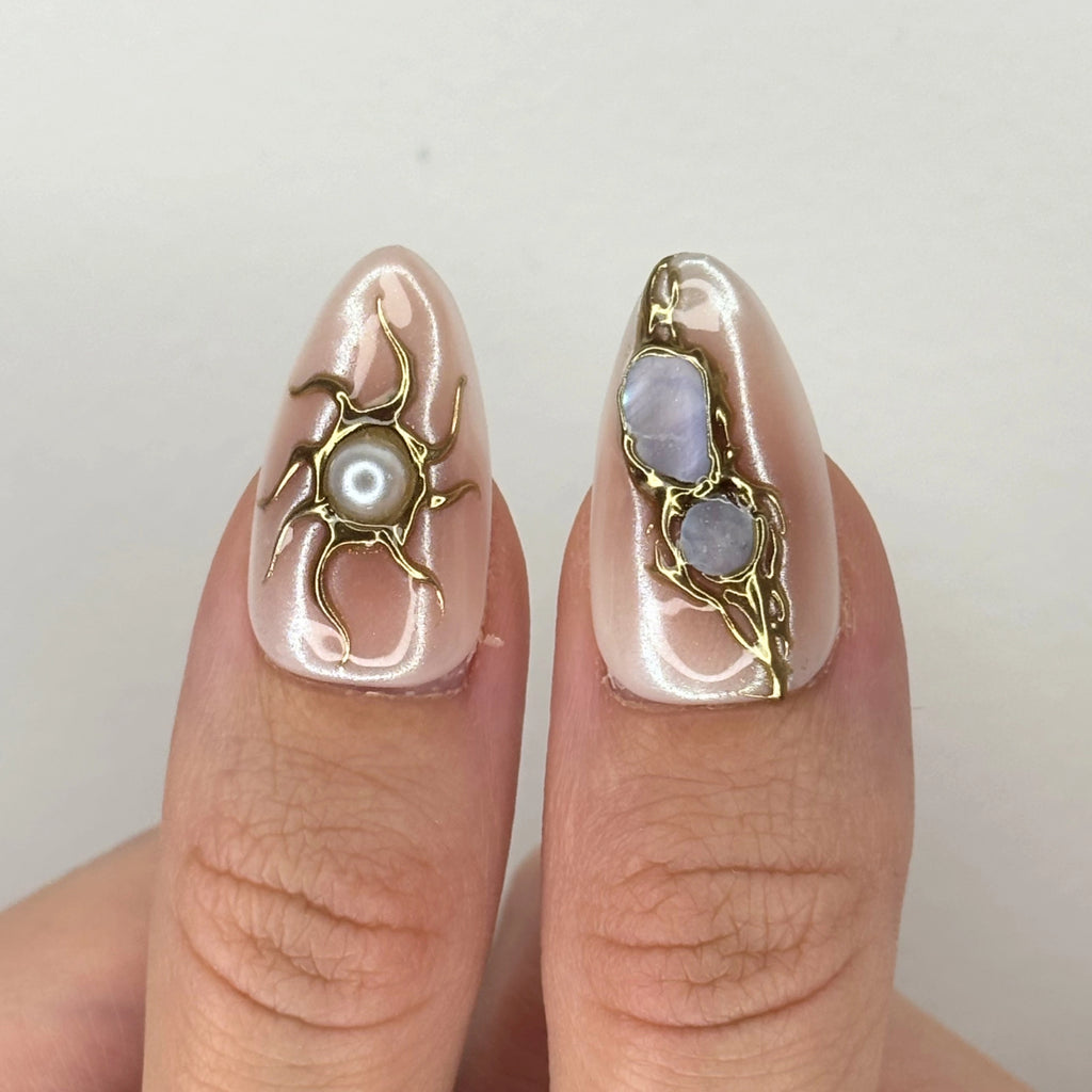 From Gold — press-on nails faits main Mimi