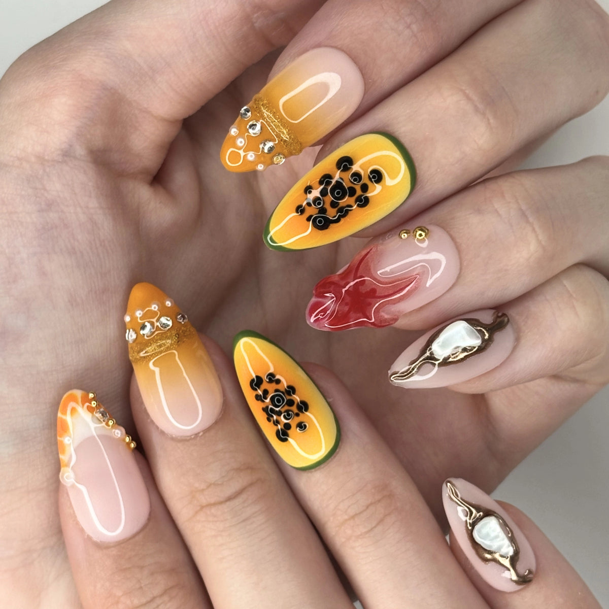 Papaye — press-on nails faits main Mimi
