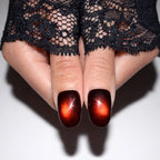 Red Cat Eye — press-on nails faits main Mimi