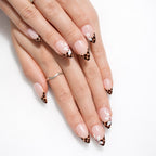 Leo — press-on nails faits main Mimi