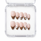 Leo — press-on nails faits main Mimi