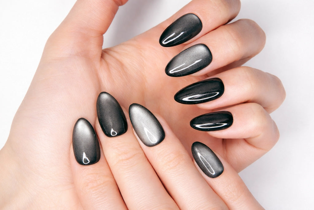 Obsidian — press-on nails faits main Mimi